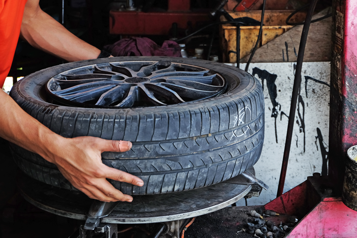 Why GM Discourages Reconditioned Wheels and What That Means for Your Cadillac Repair